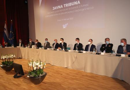 VLADA JAVNA TRIBUNA V  PIVKI 08 FOTO LJUBO VUKELIČ